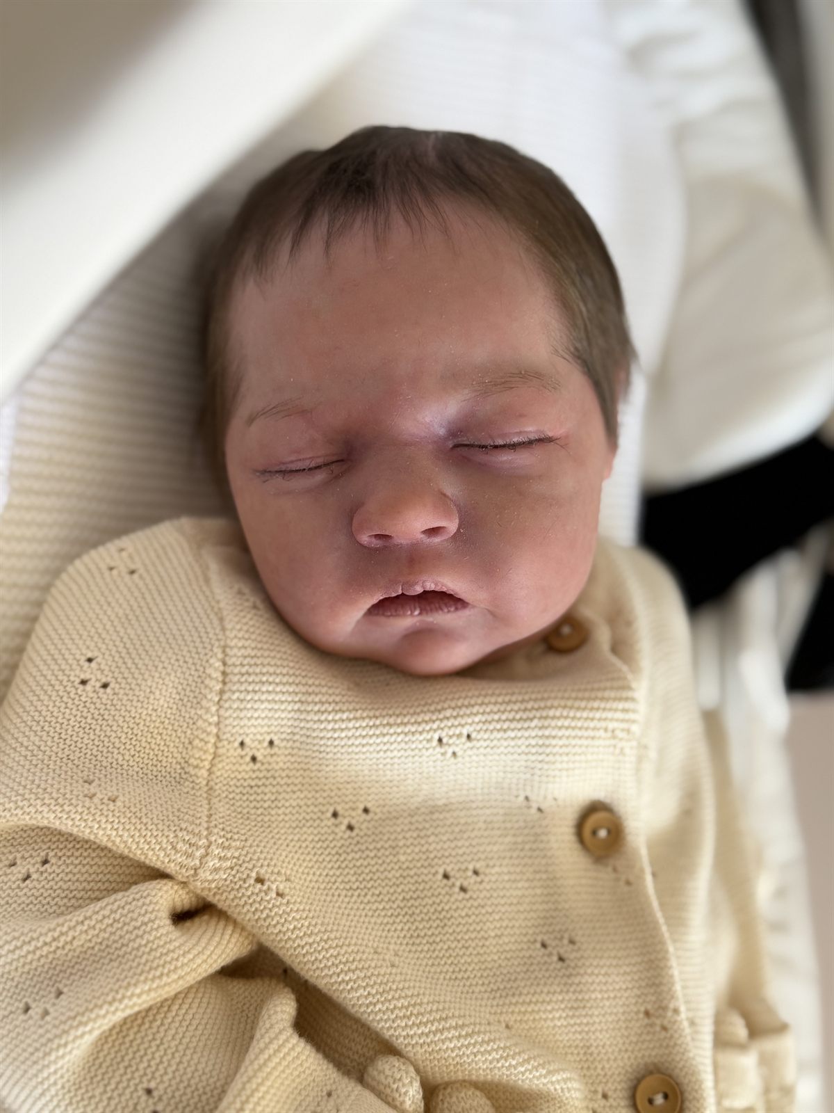 Reborn Baby Alma, 50 cm, schlafend mit Schnuller